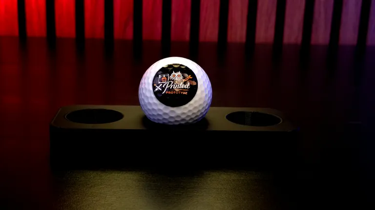 Logo golf balls