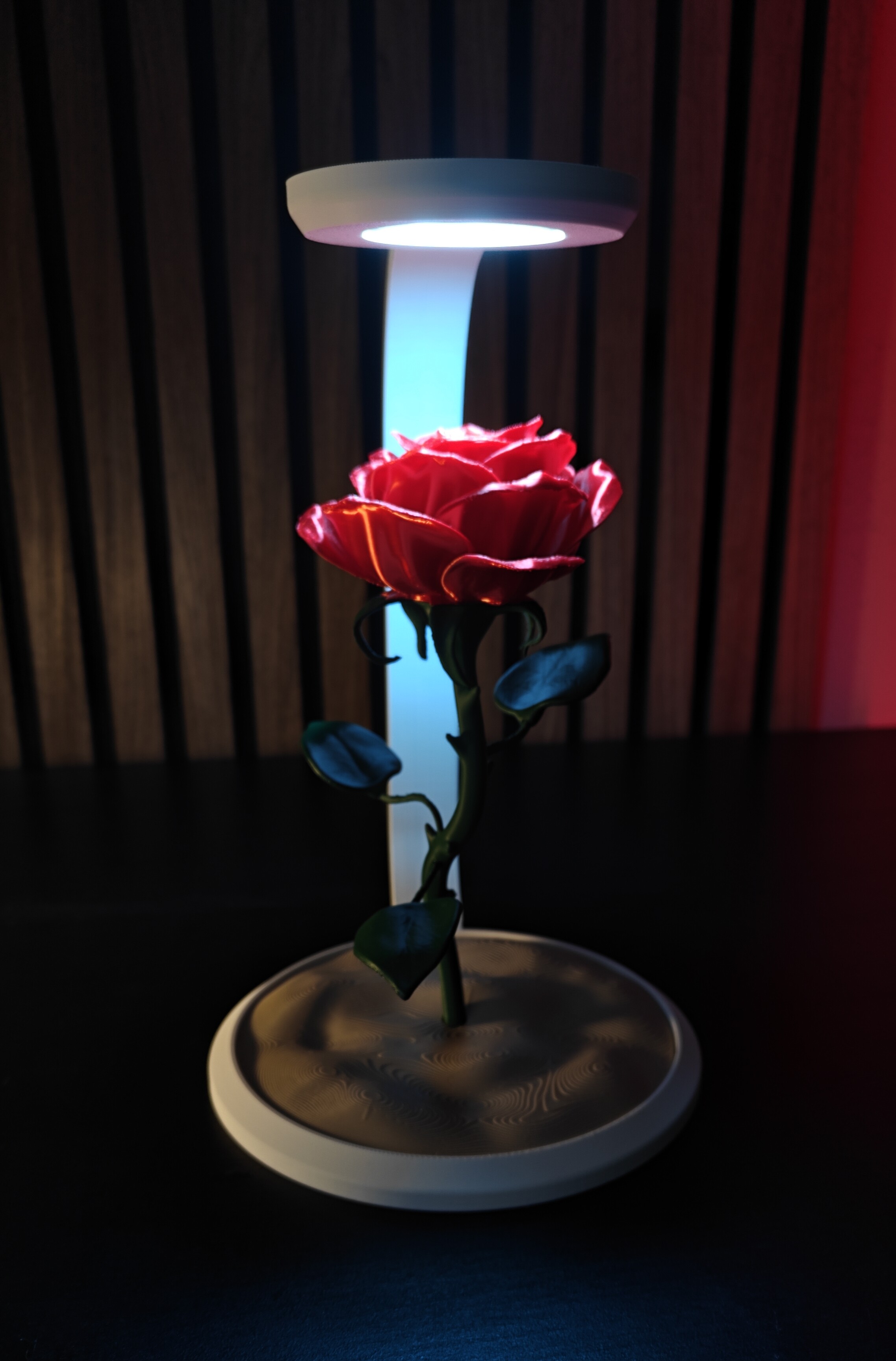 Rose lamp